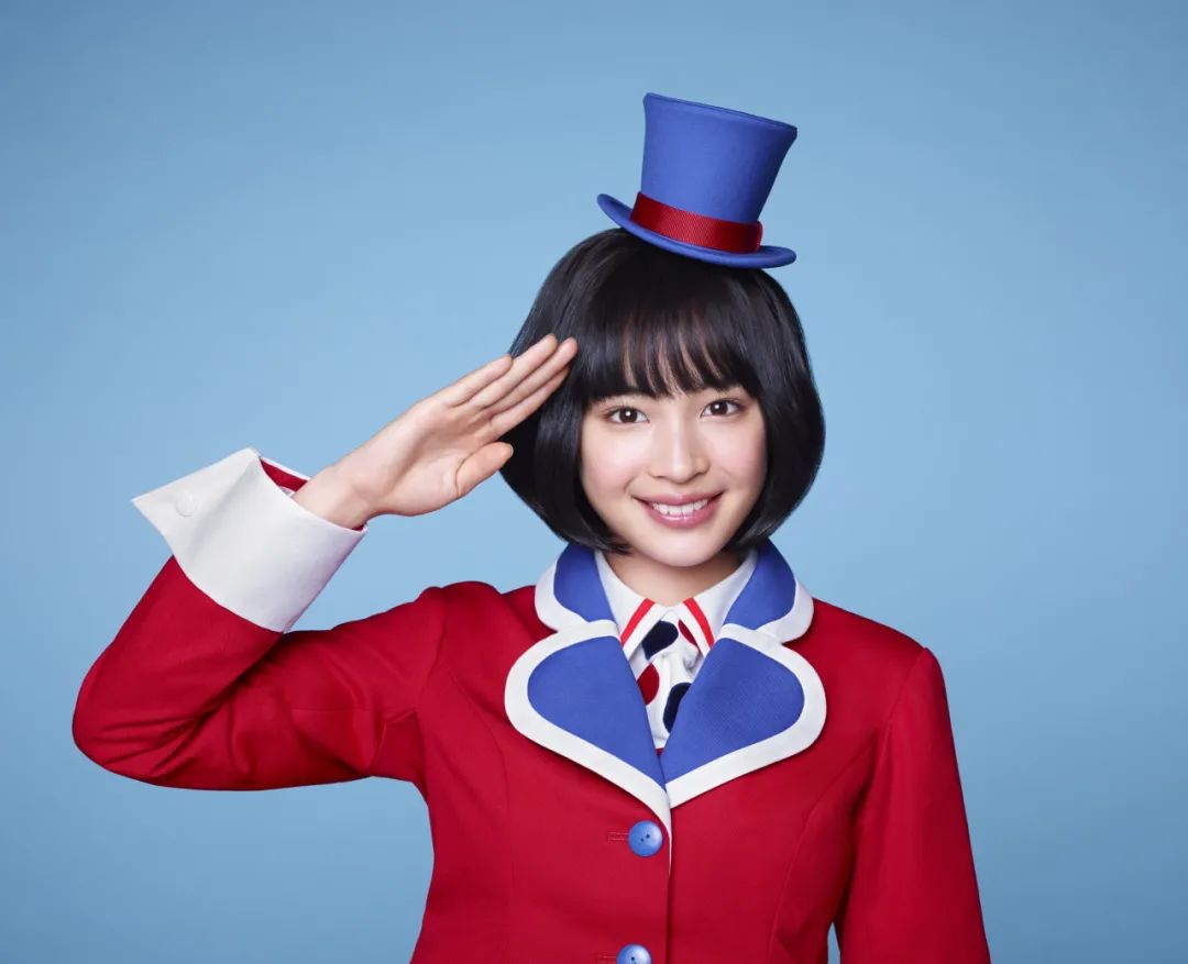 模糊背景p圖_ps怎么模糊背景_模糊背景ppt